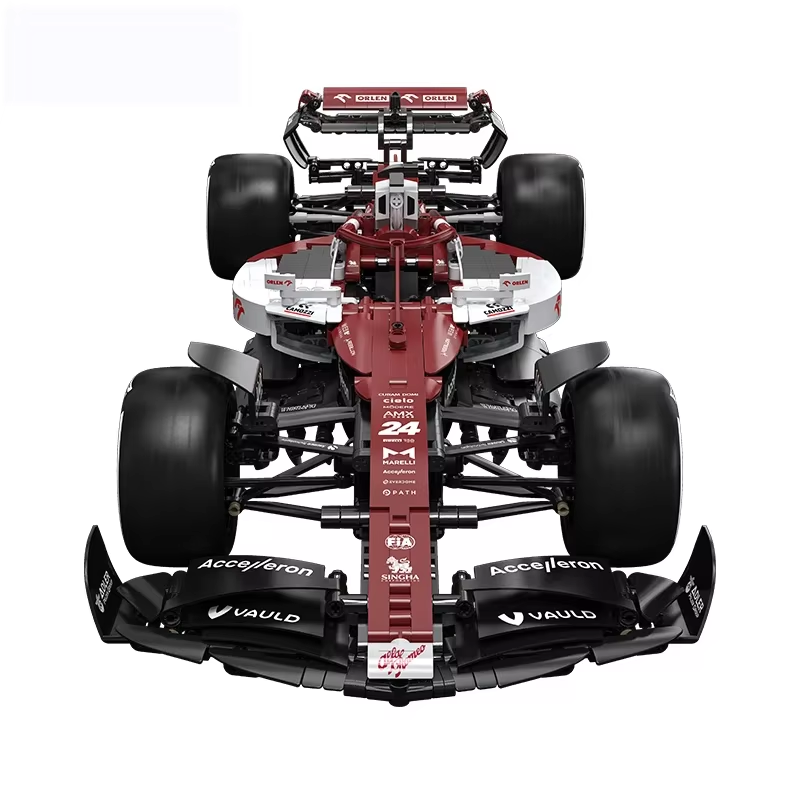 Cada Techniczny Model Wyścigow – Model Kit F1 recenzja i cena